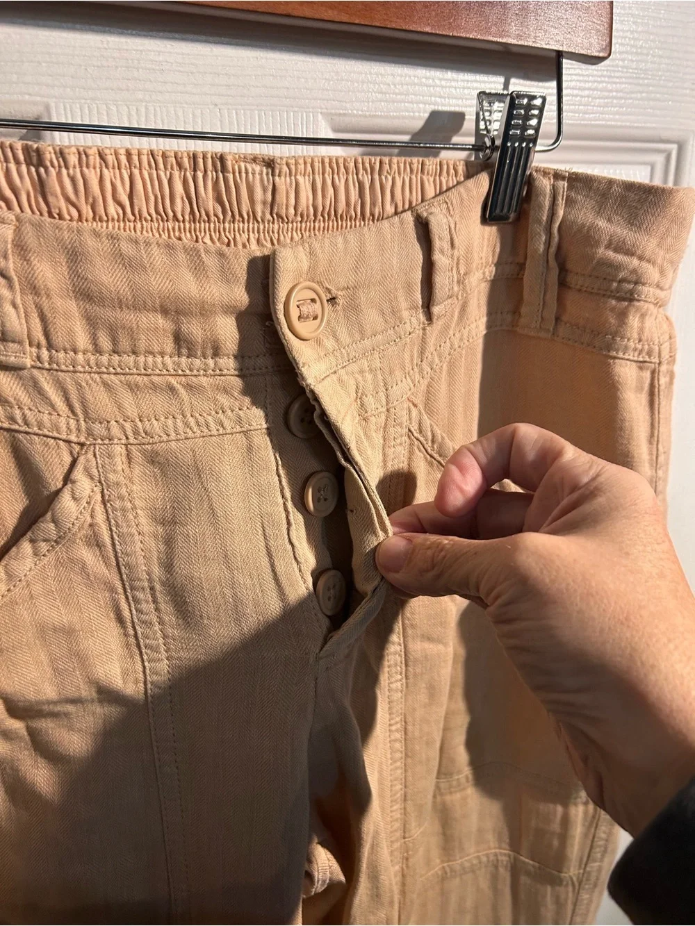Free  People Lucid Dreams Linen Cargo Pants Lightweight Tan Pants